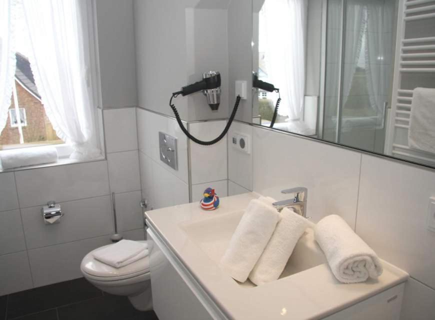 Sylter-Appartement Wenningstedt-Braderup Exterior foto